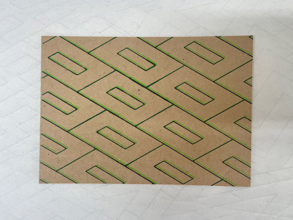 Final card, pattern of letter 'O' 